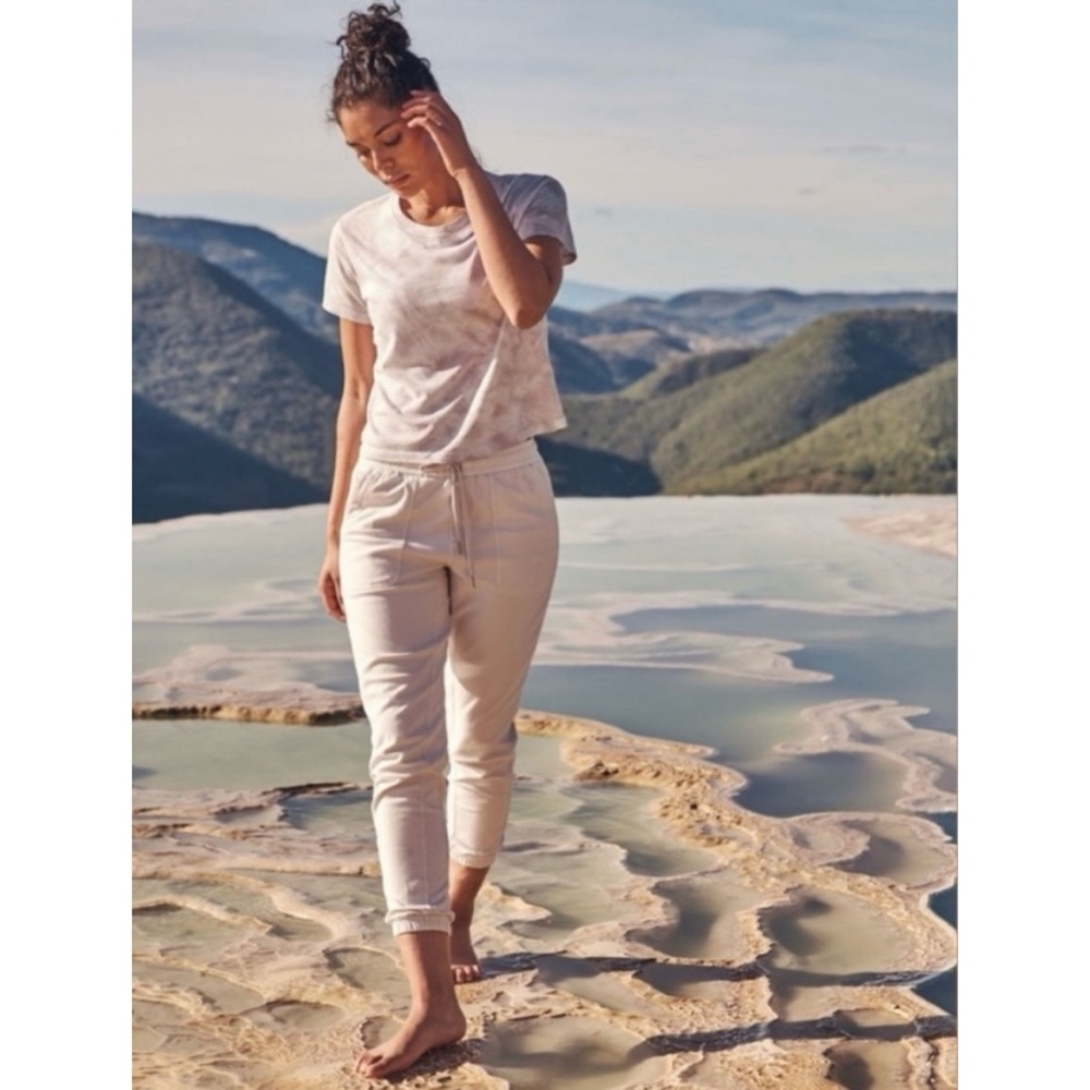 Athleta Farallon Jogger Cream Pull On Minimal Neutral Loungewear Athletic